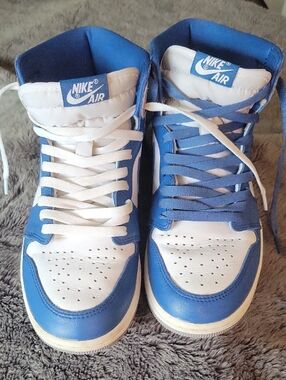 Nike Blue and White High Top Sneakers